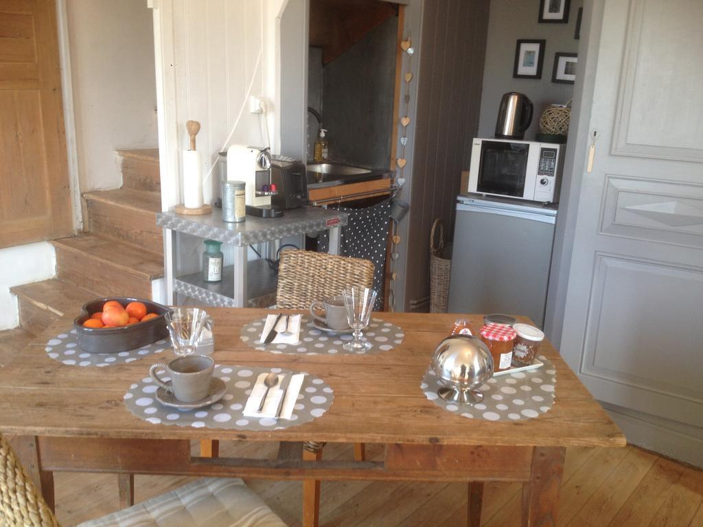 B&B - Entre Terre Et Mer Frettecuisse Luaran gambar